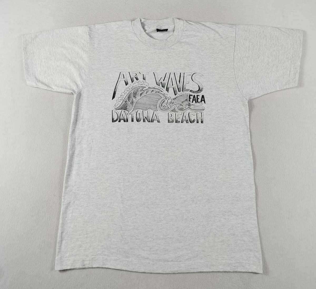 Vintage Screen Stars Best Art Waves Shirt Mens Large Gray Daytona Beach 90s USA gallery