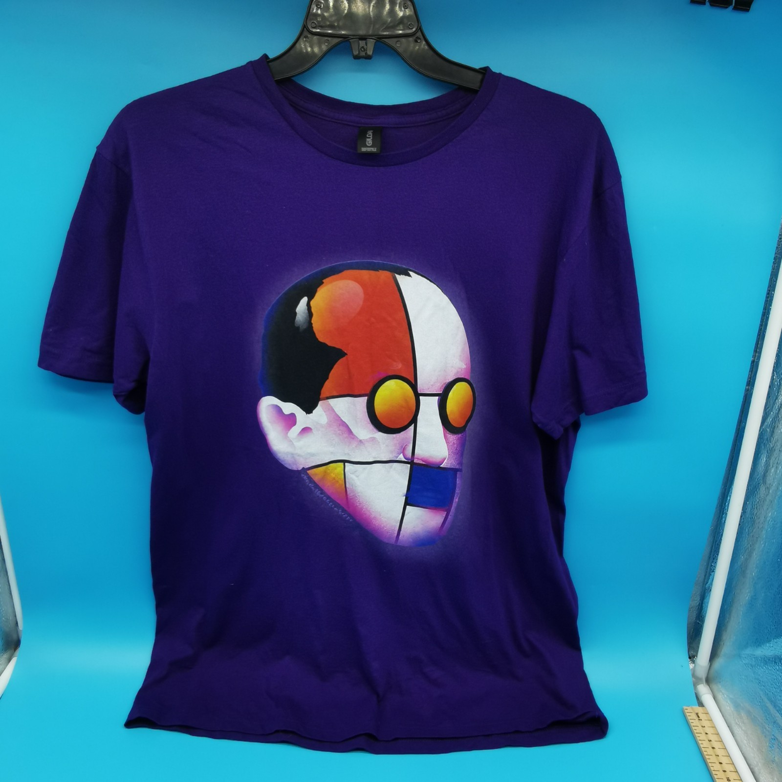 Gildan Softstyle T-Shirt Men's Large Purple Abstract Geometric Face Art Graphic gallery