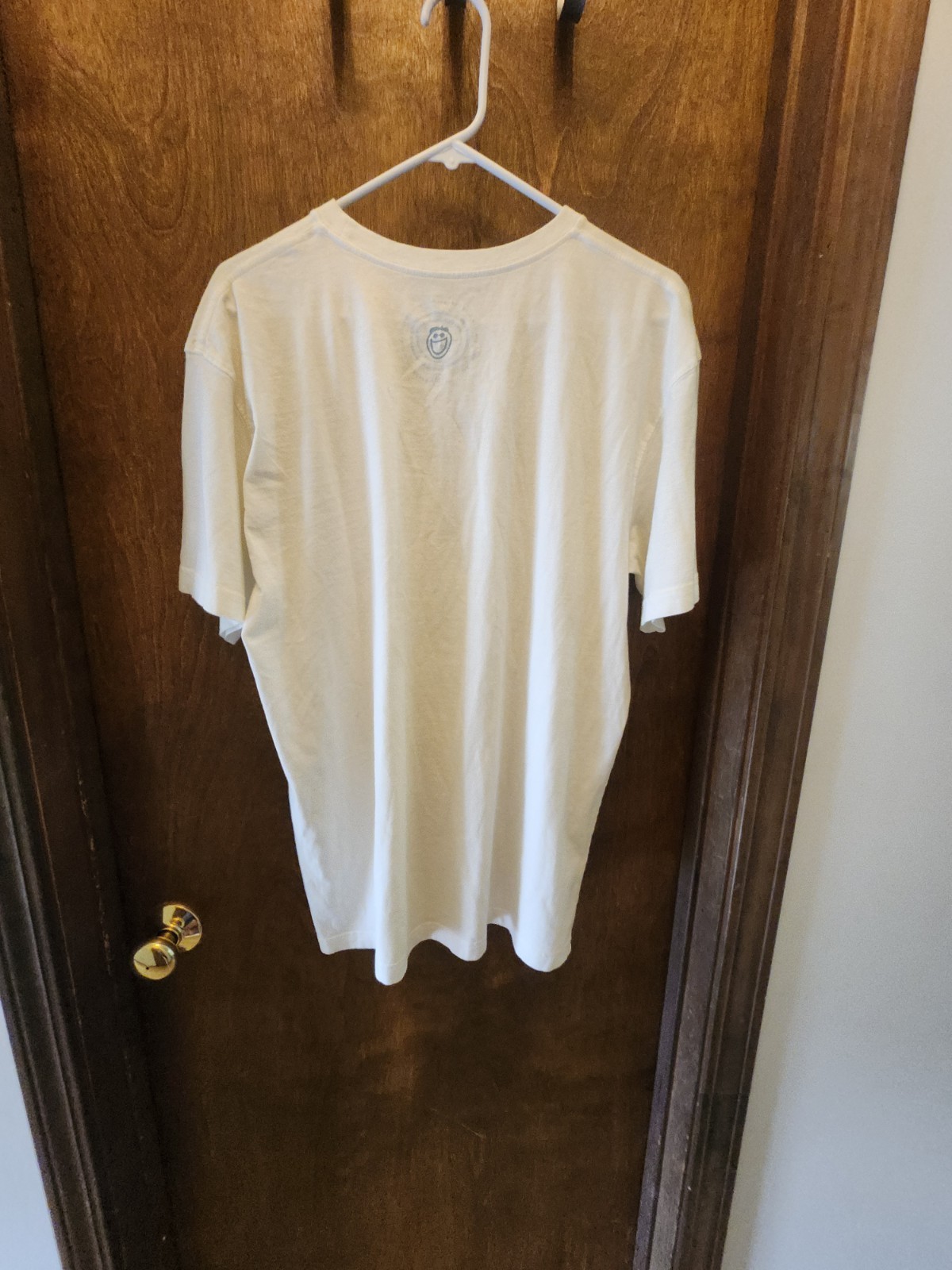 Life Is Good Good Catch Pattern Mens T-Shirt Size M. No Defects. gallery