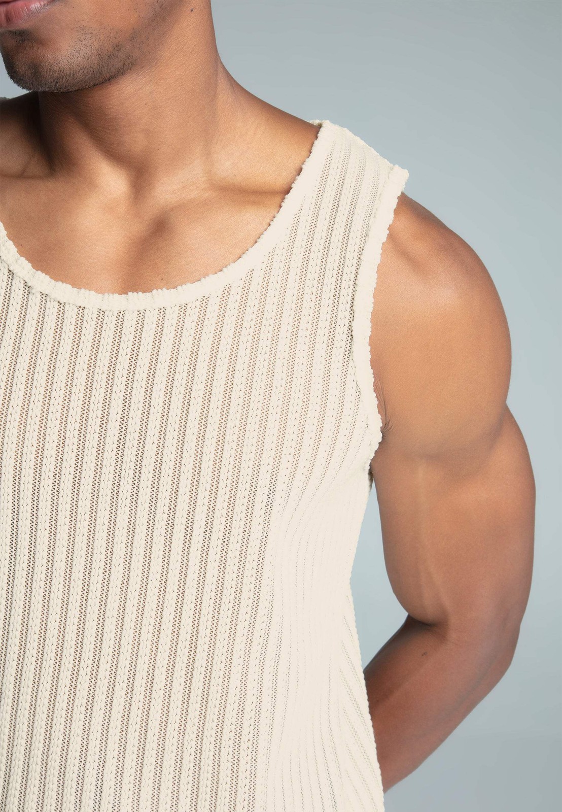 SikSilk Men's Knitted Fabric Textured Vest Ecru gallery