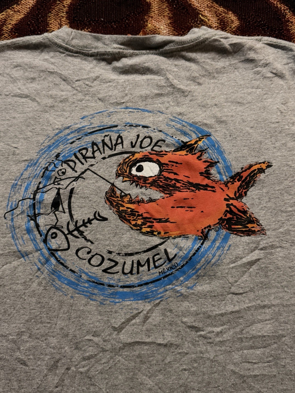 PIRANA JOE Cozumel Fish Graphic T-Shirt Gray Men's XL Short Sleeve gallery