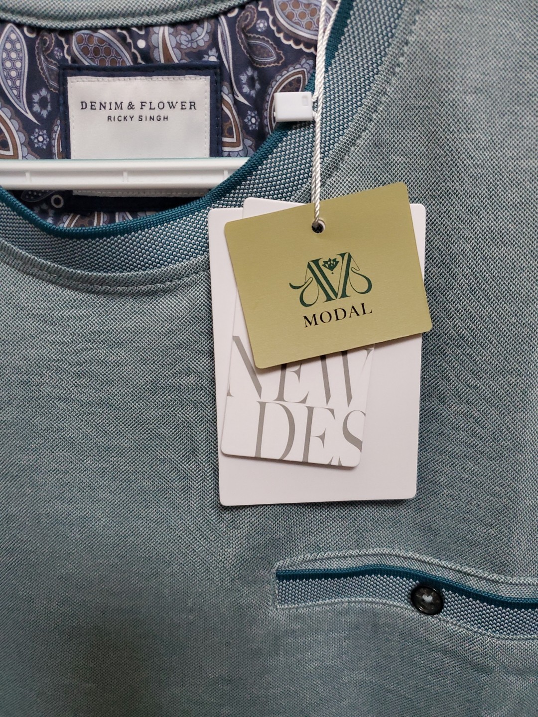Denim & Flower Men's XL T-Shirt Crew Neck Short Sleeve Easy Care NWT gallery