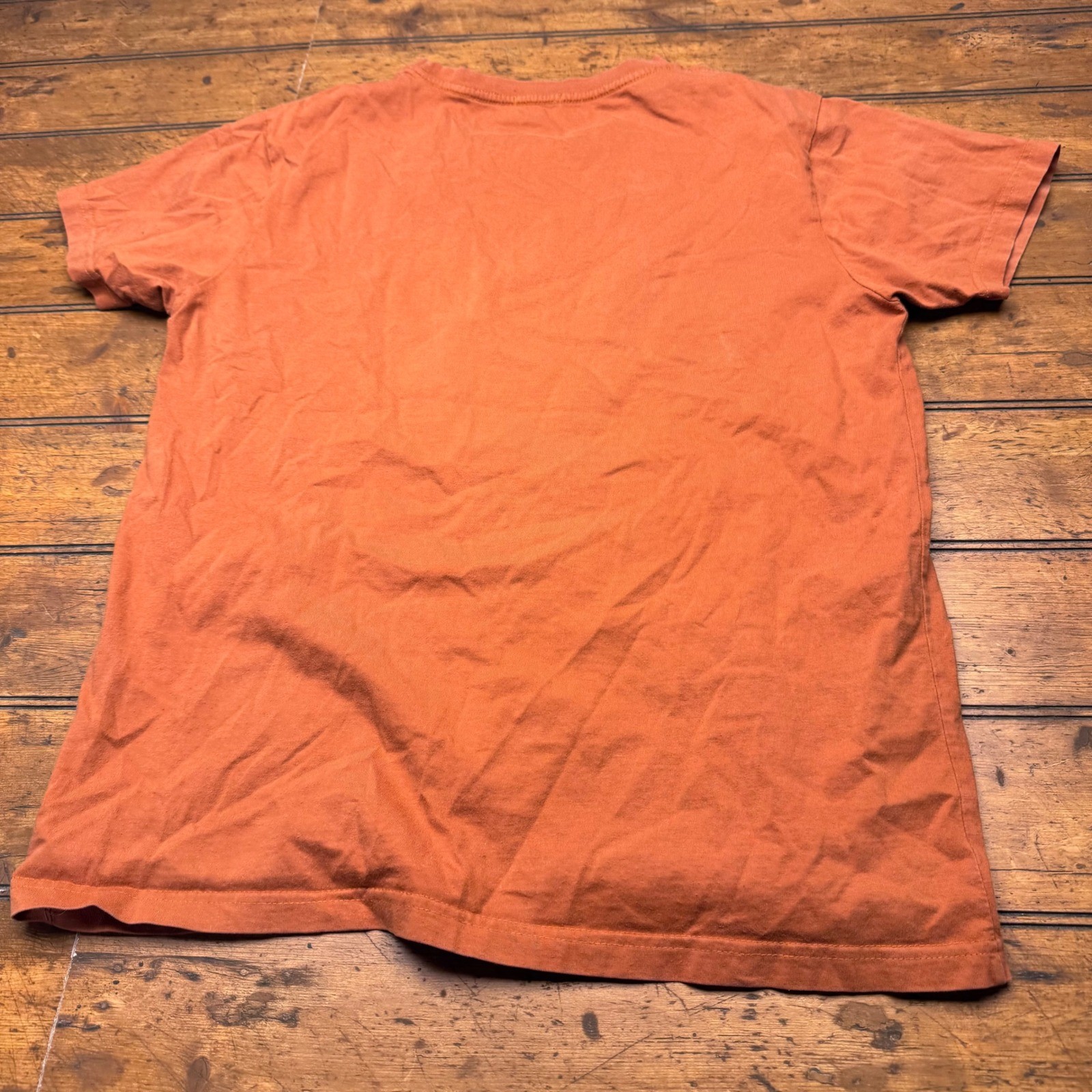 Bewakoof Burnt Orange Peeking Eyes Graphic T-Shirt Mens Large Short Sleeve Tee gallery