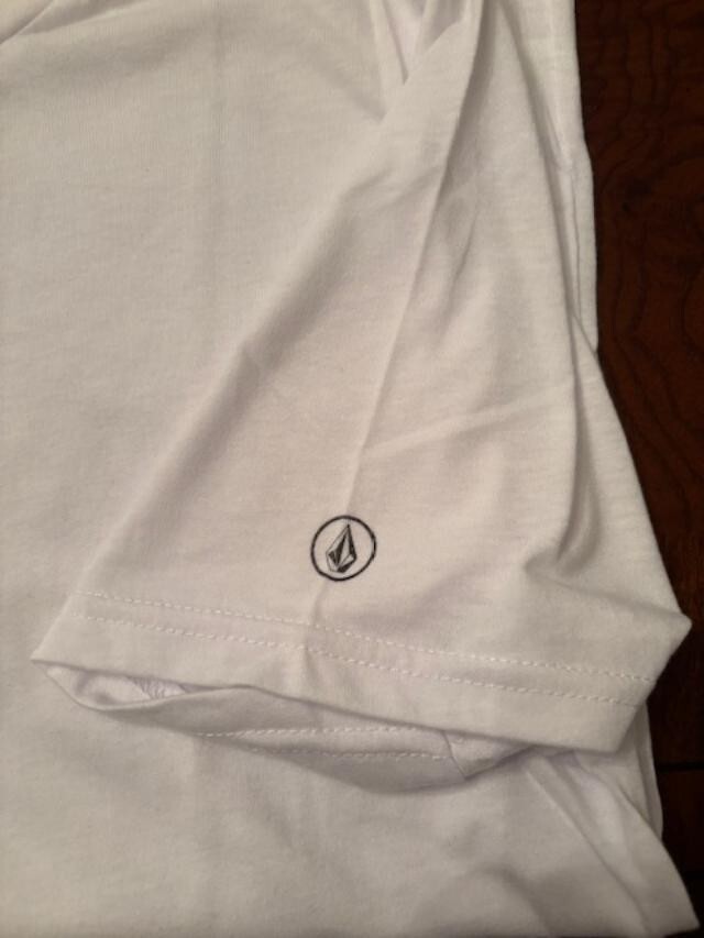 Volcom White T-Shirt SMALL New Without Tag Logo on Sleeve gallery