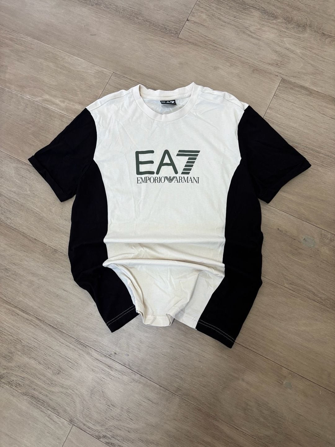EA7 Emporio Armani Athletic Colour Block Logo T-Shirt