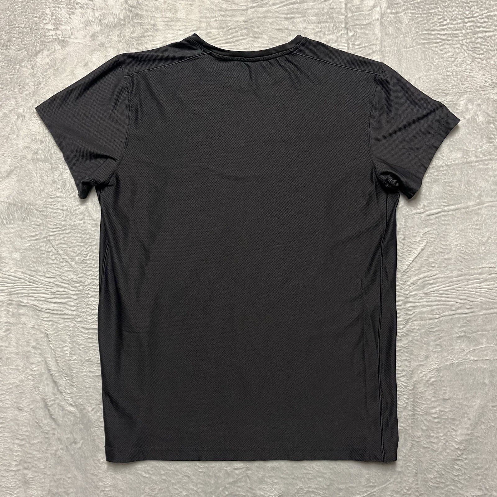 Duluth Undershirt Mens XL Black Go Buck Naked Performance Wicking Crew Neck gallery