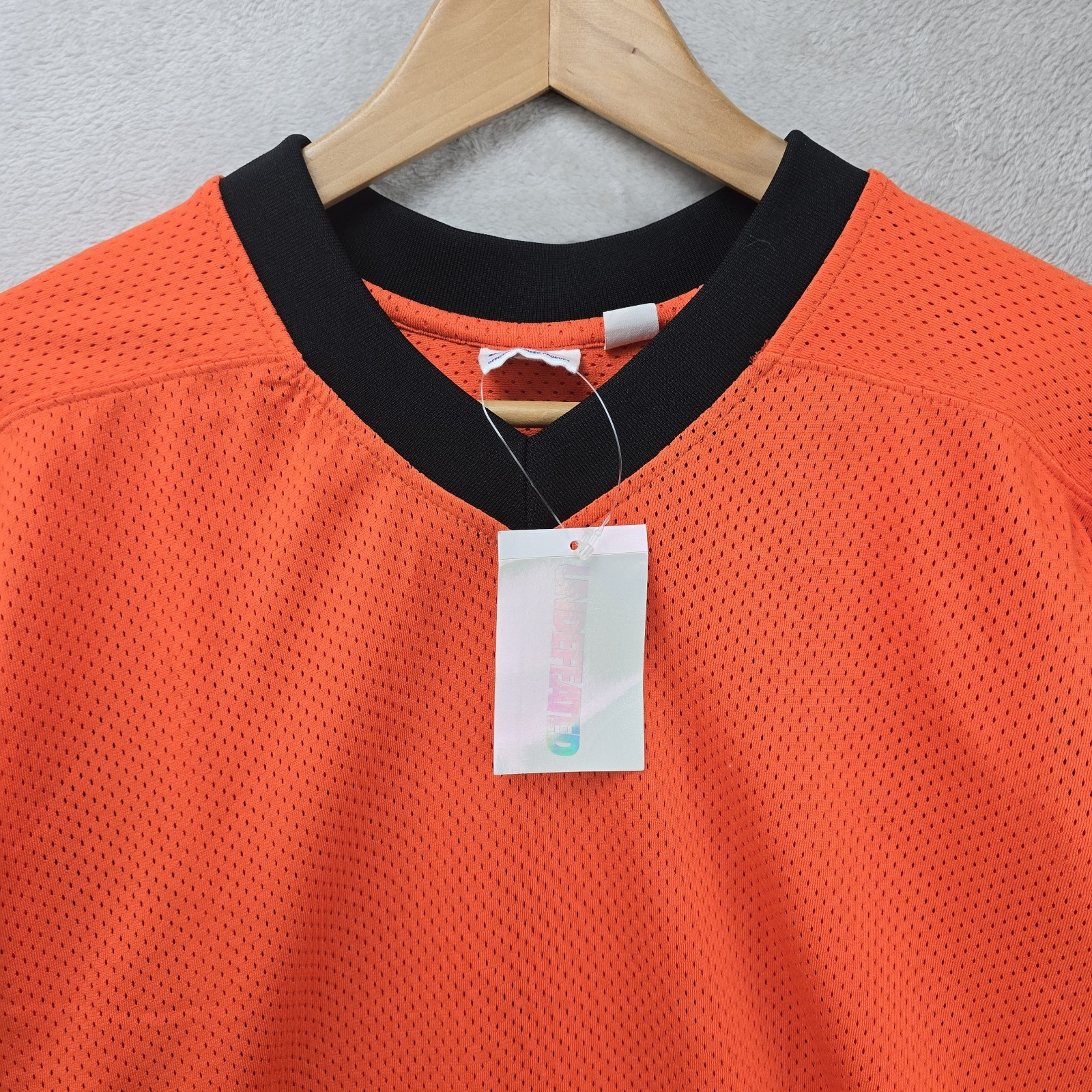 Undefeated Hockey Jersey Mens Large Orange Black Fight Strap Streetwear New gallery