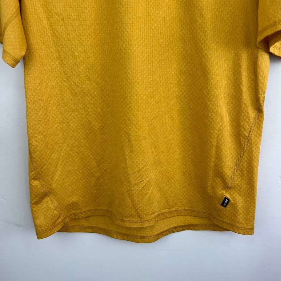 REI yellow short sleeve light weight men's tee size medium gallery