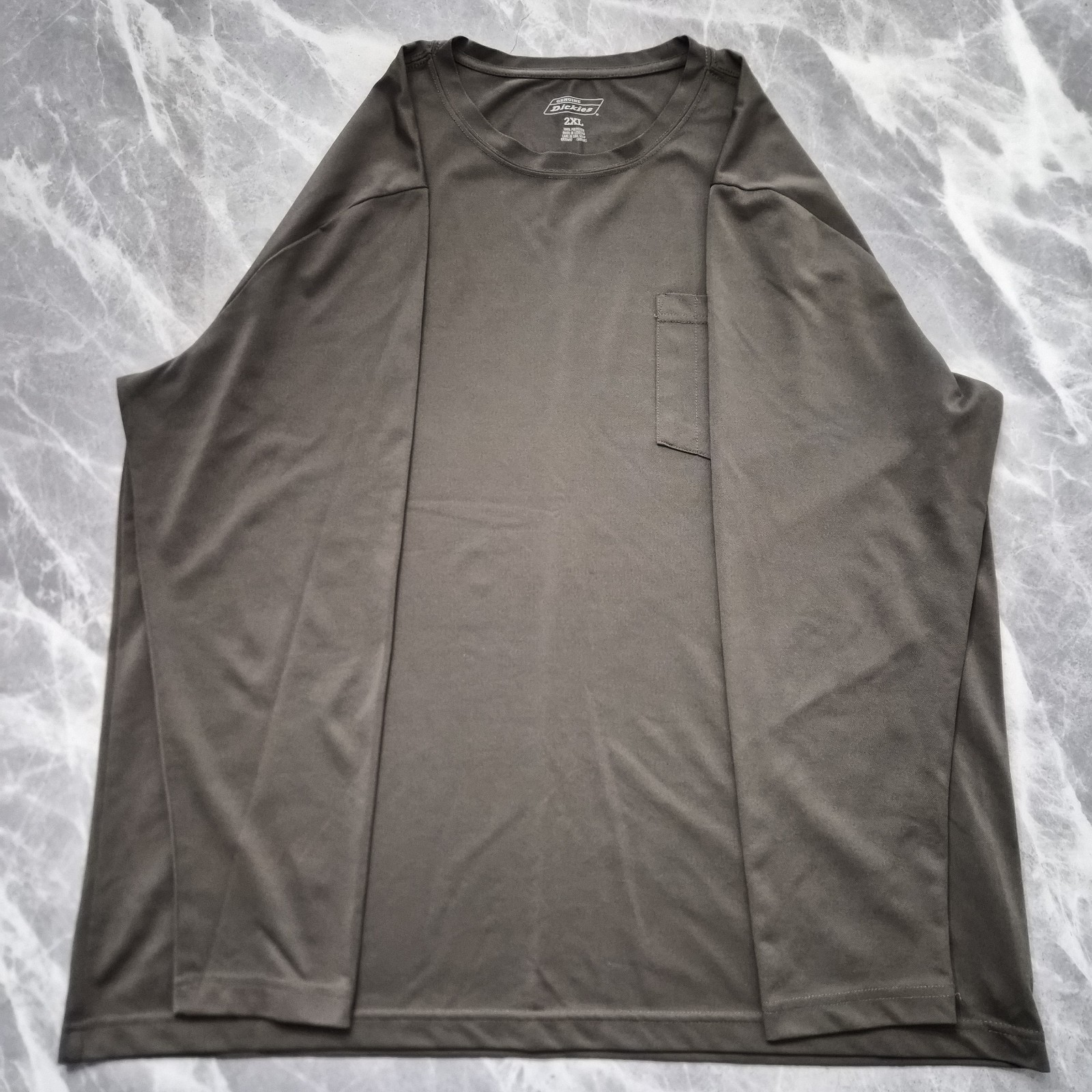 Dickies Genuine Green Men's Long Sleeve Crew Neck Pocket T-Shirt 2XL gallery