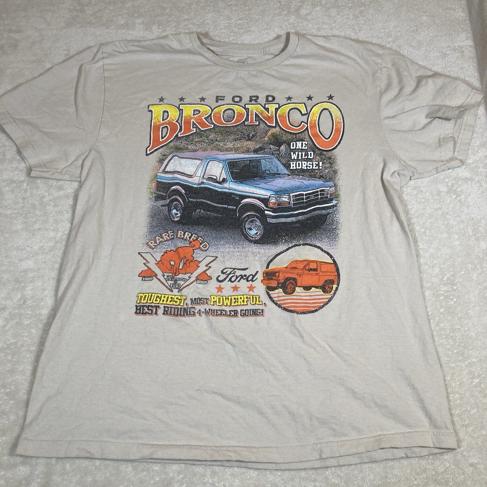 Bronco Men’s T-shirt Ford Motor Company Cream Size Large 100% Cotton *Pilling