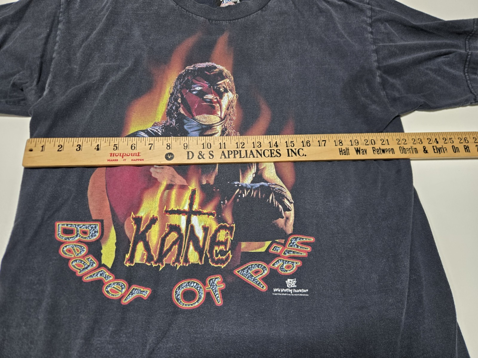 Vintage WWF Kane Bearer of Pain Graphic XL T-Shirt Black Cotton 90s Faded USA gallery
