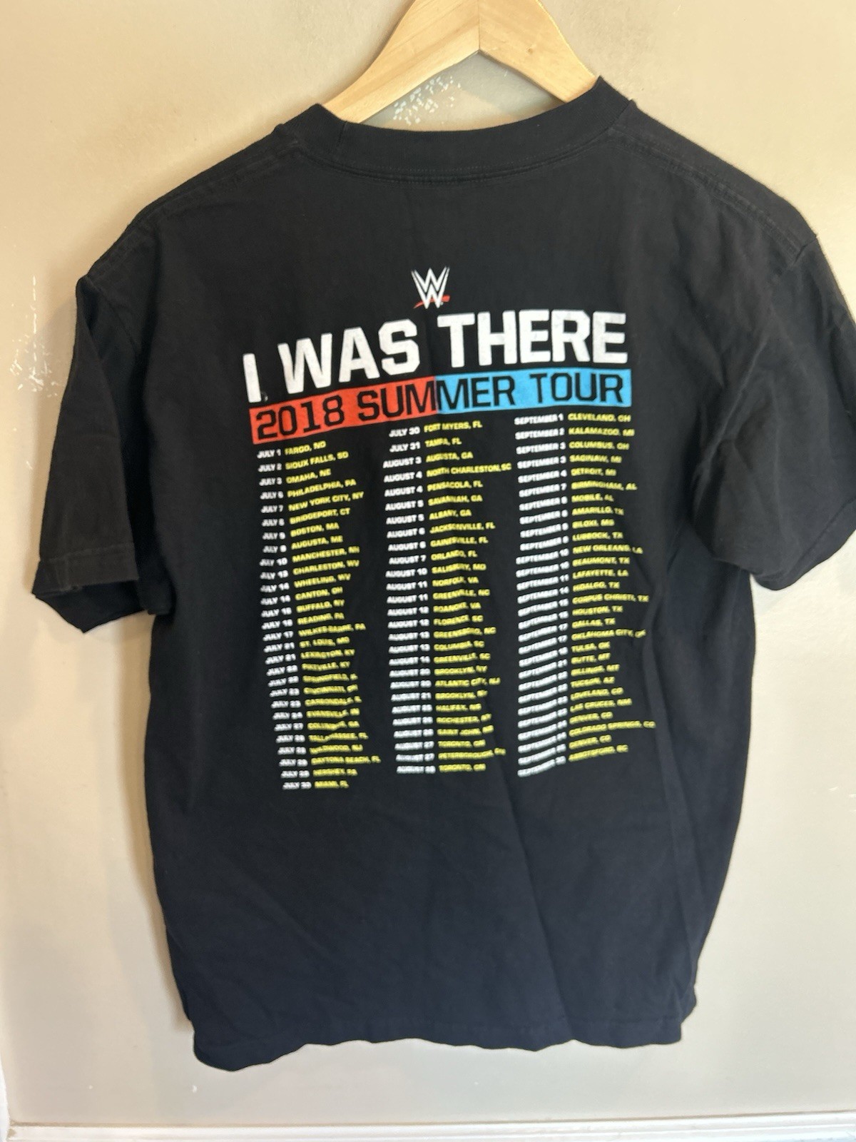 WWE Live Summer Tour 2018 Graphic Tee Black Medium gallery