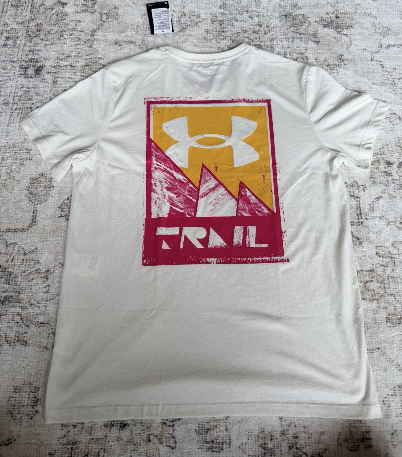 NWT UNDER ARMOR TSHIRT • TRAIL | MEN XL gallery