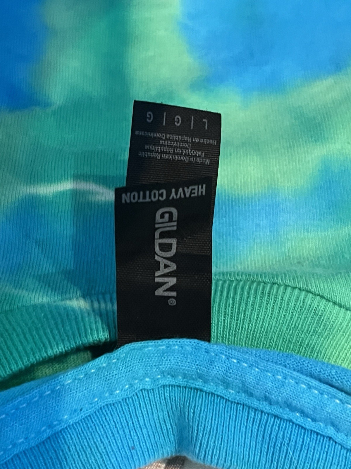 Gildan Heavy Cotton Unisex L Blue/Green Tie-Dye Peace Sign Crew Cotton Tee gallery