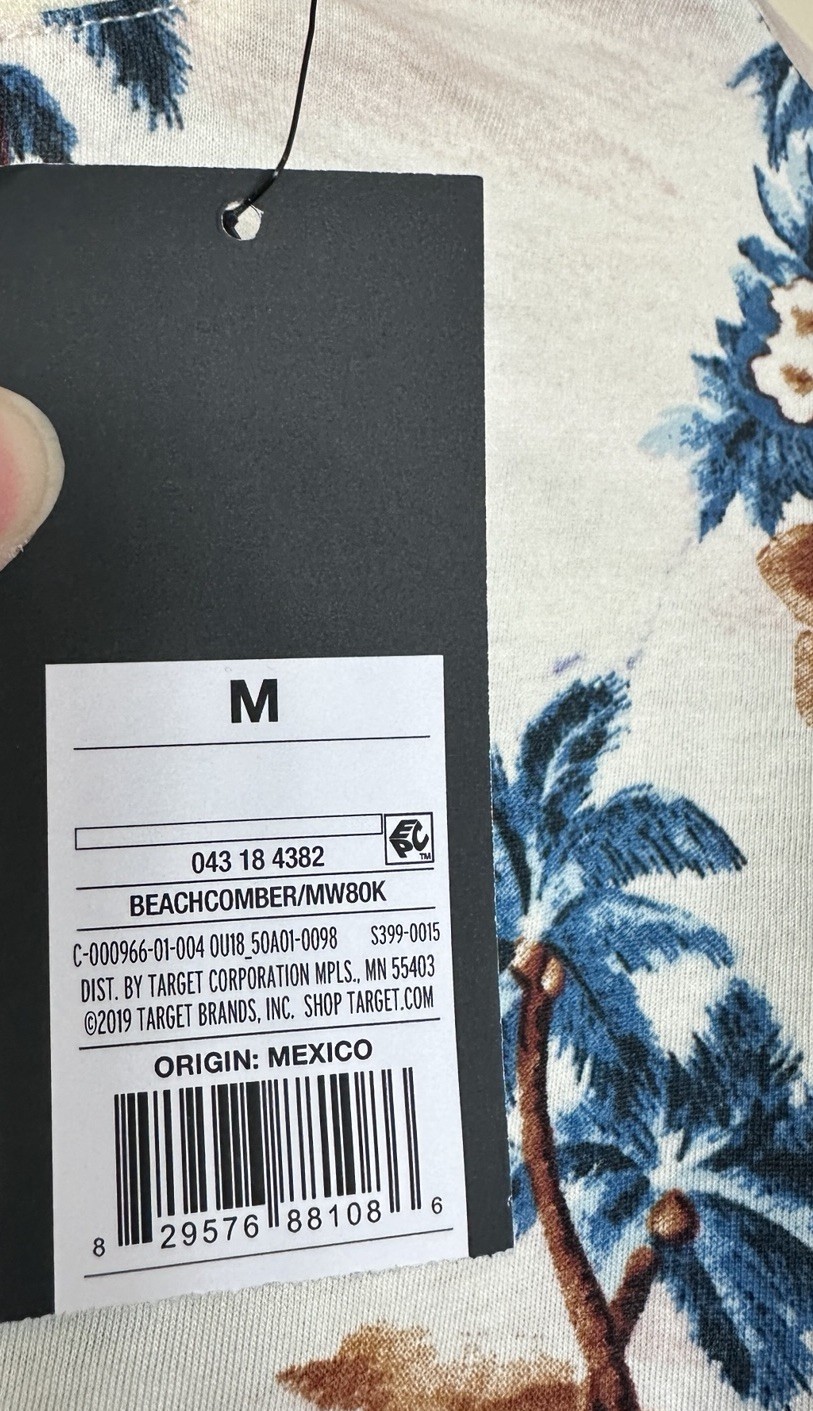Original Use Beachcomber Men’s Short Sleeve Hawaiian floral t-shirt sz M NWT gallery