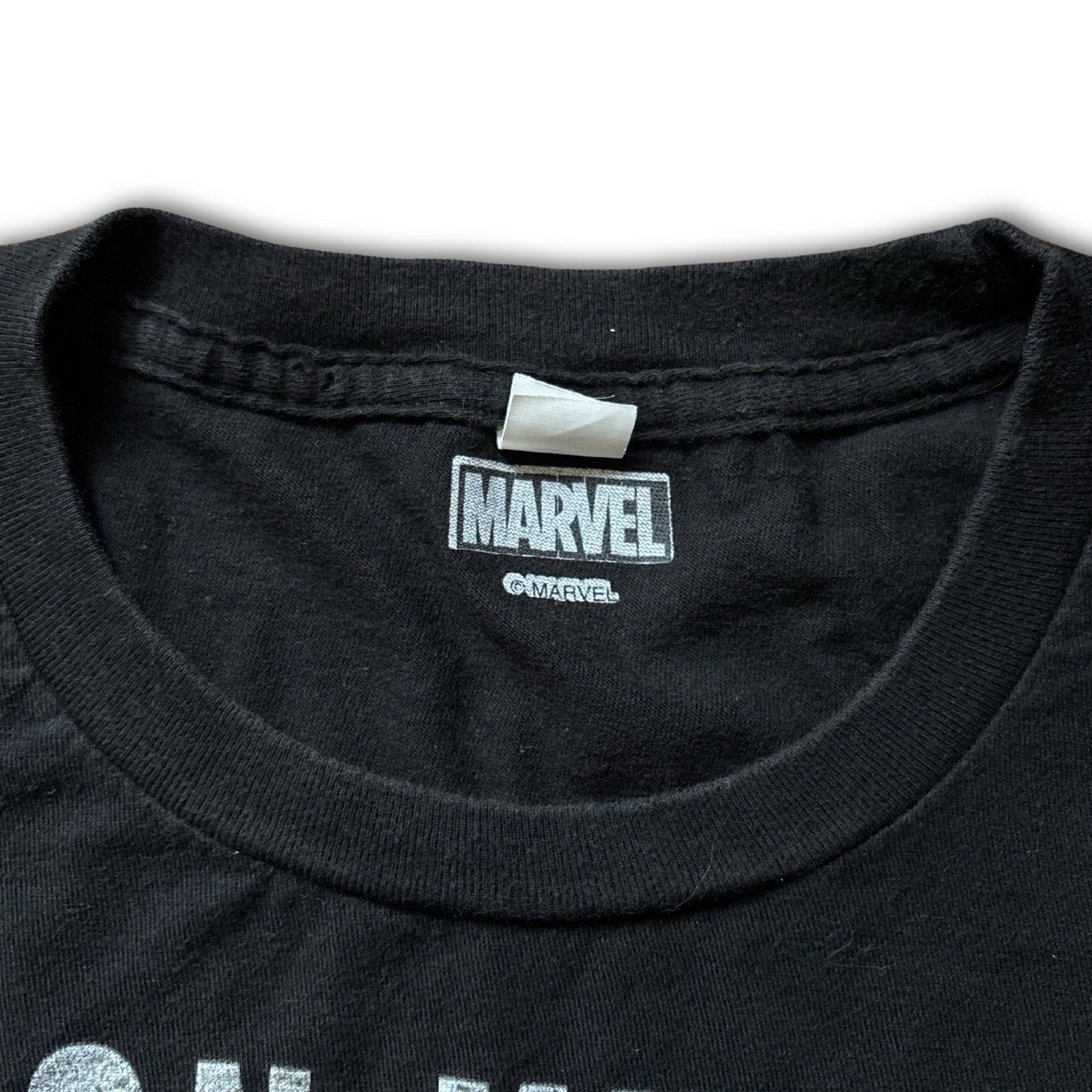 RARE Marvel Moon Knight Mens Large Graphic T-Shirt Disney Super Heroes gallery