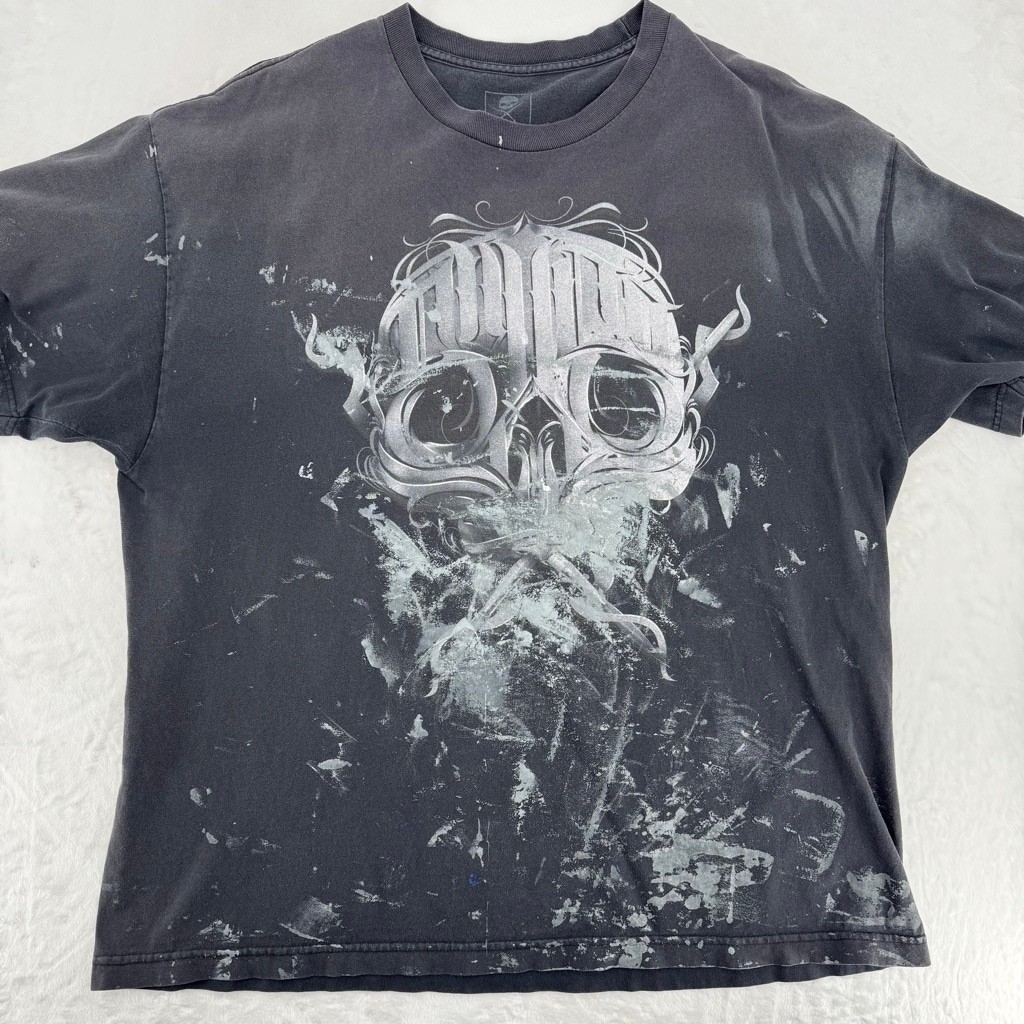 Sullen Skull Tattoo Art Black T-Shirt Thrashed Paint Splatter Faded Grunge Punk gallery