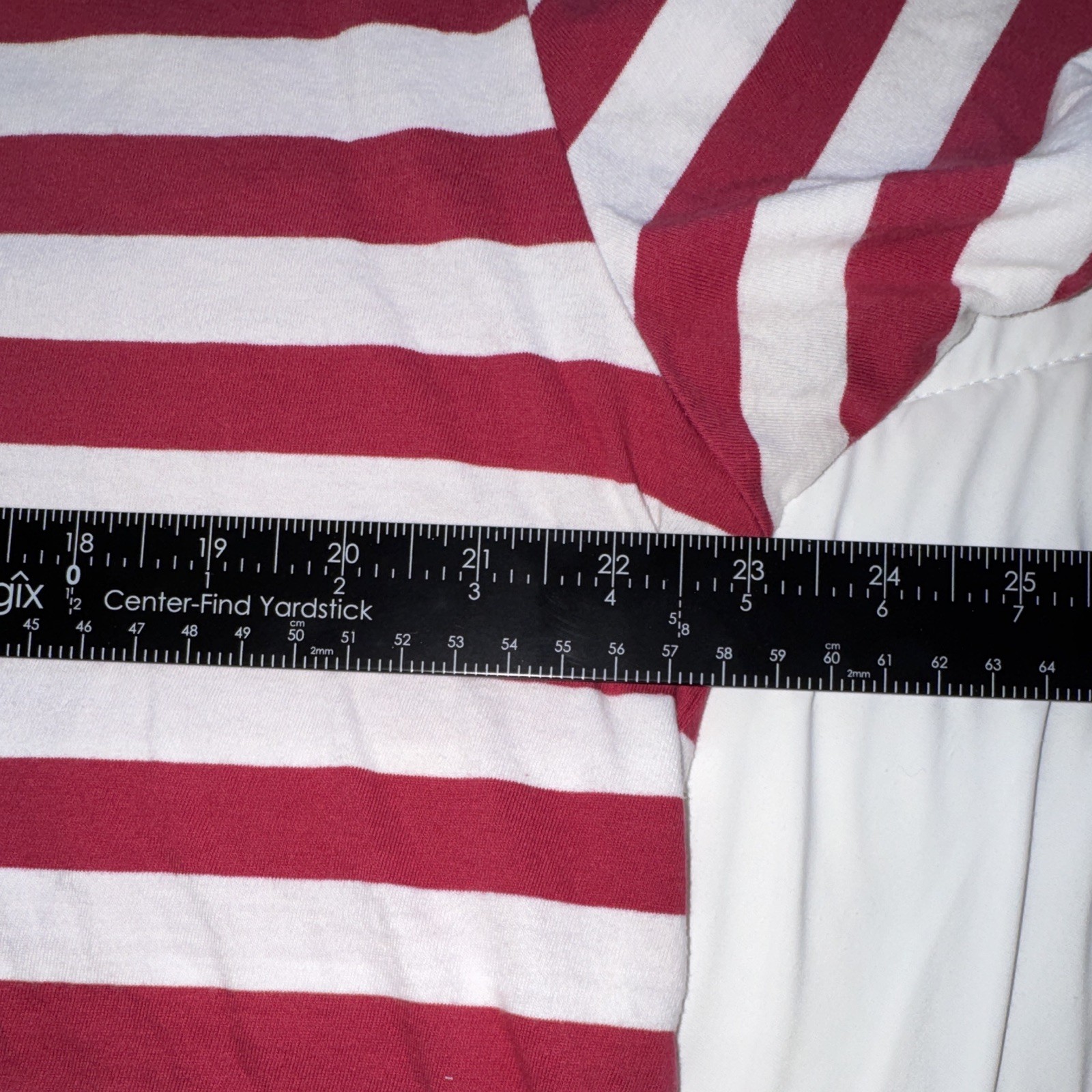 GUESS Men's Red/White Striped Logo Short Sleeve Crew Neck Cotton T-Shirt M gallery