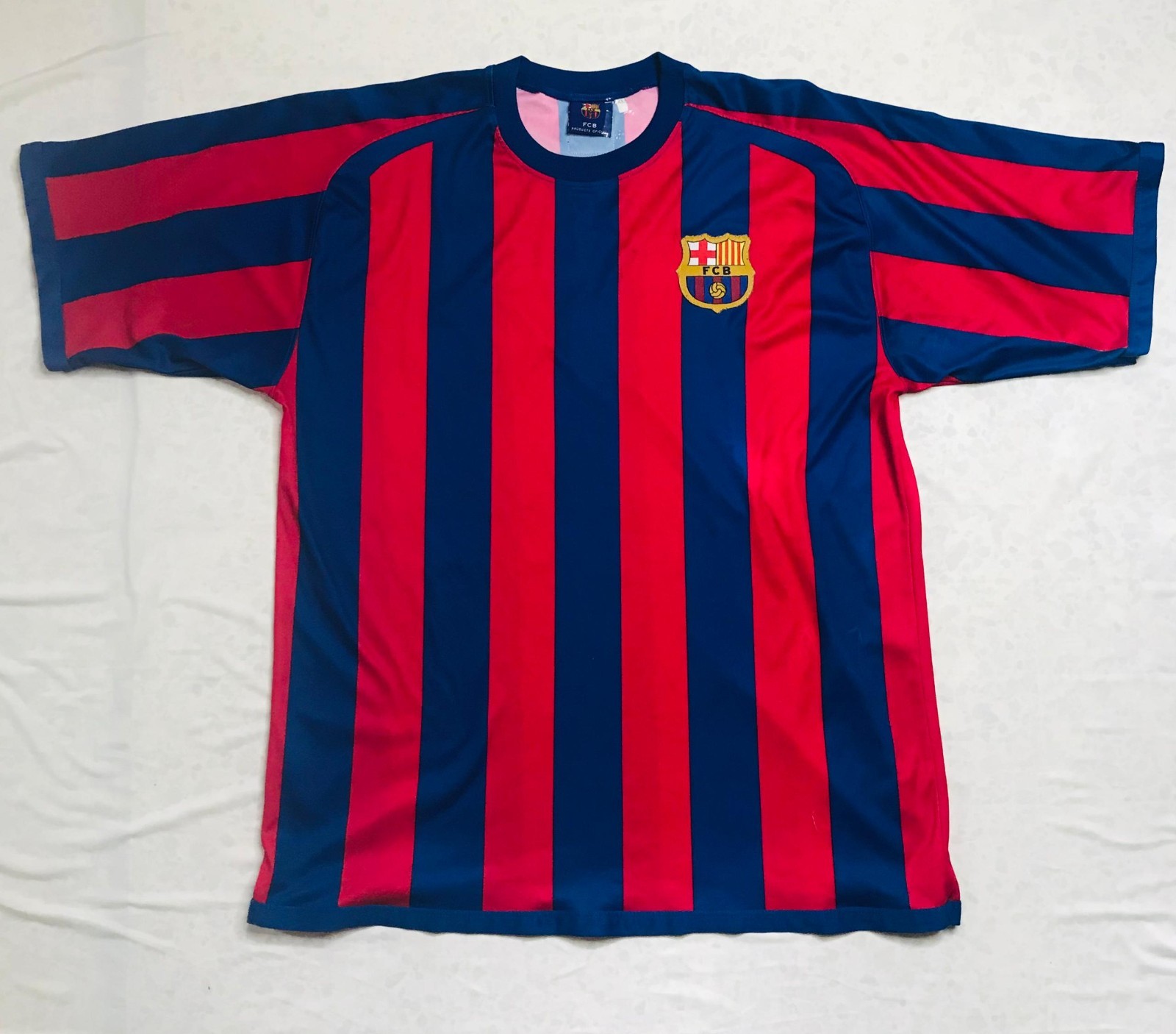 Vintage FC Barcelona Messi #30 Official Product Football Shirt Jersey XL Rare Y2 gallery