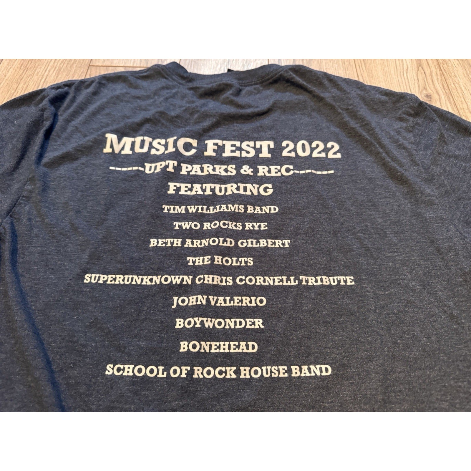 District Perfect Tri UP Music Fest 2022 T-Shirt Mens Medium Grey Concert Tee gallery