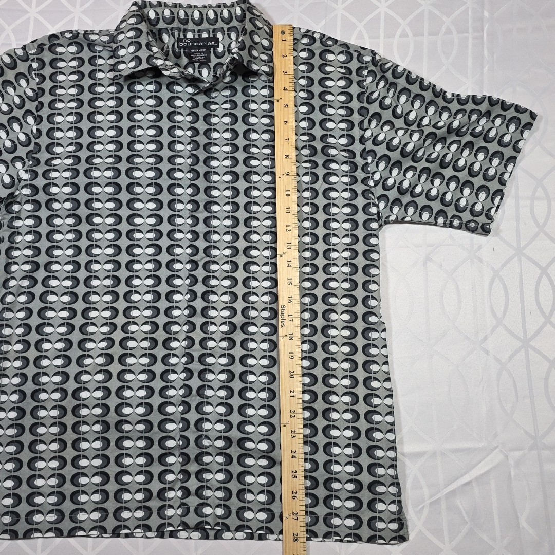 No boundaries Short Sleeve Shirt Button Up Black/white Geometric Pattern Cotton gallery