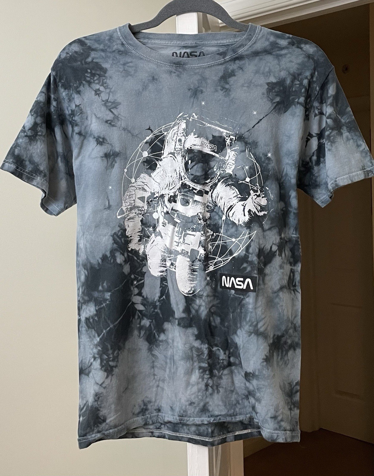 Nasa T-Shirt Gray Tie Dyed Space Graphic Short Sleeve Pullover Men's Small gallery