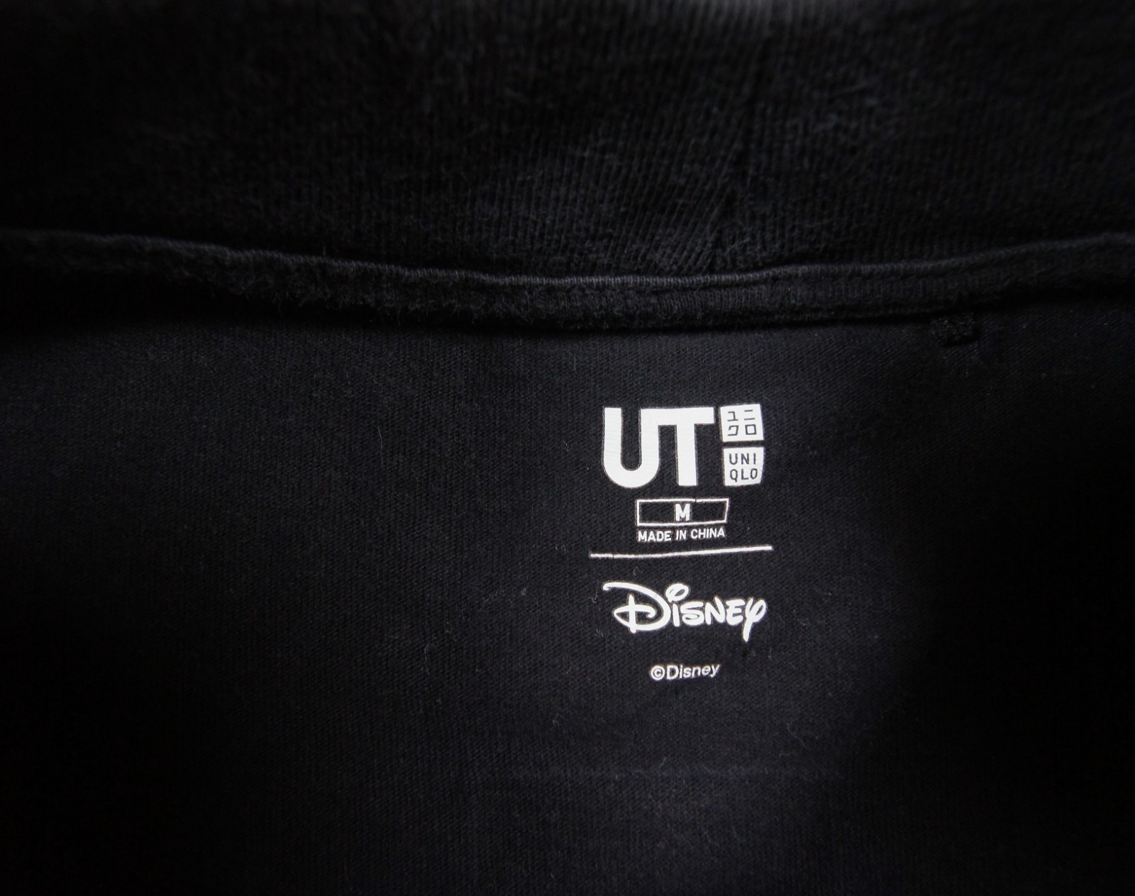 Uniqlo Shirt Mens Medium Black Disney x Ambush Love Graphic Tee Short Sleeve gallery
