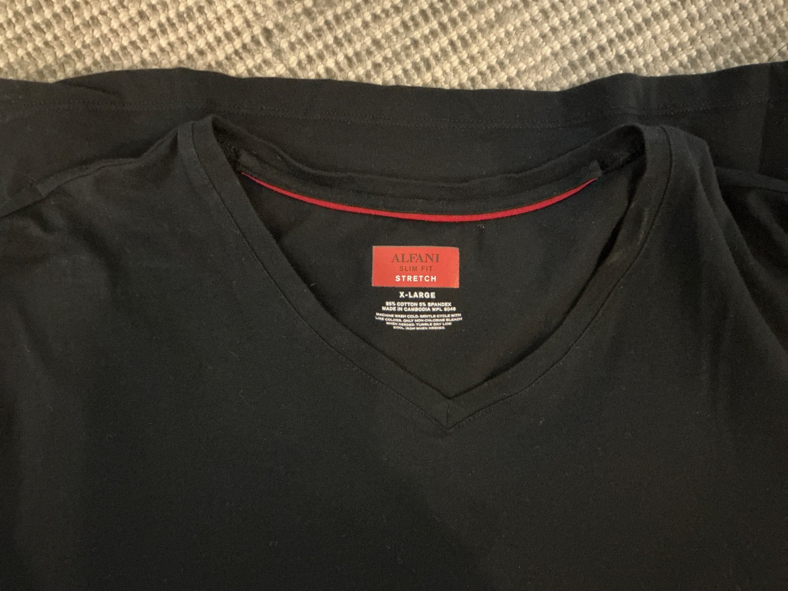 Alfani V-neckline TShirt Men’s XL Black gallery
