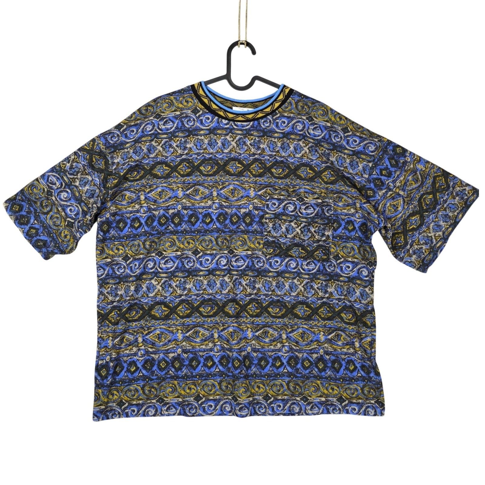 CLIP USA All Over Print Geometric Pocket Tee One Size Fits All Excellent Vintage gallery