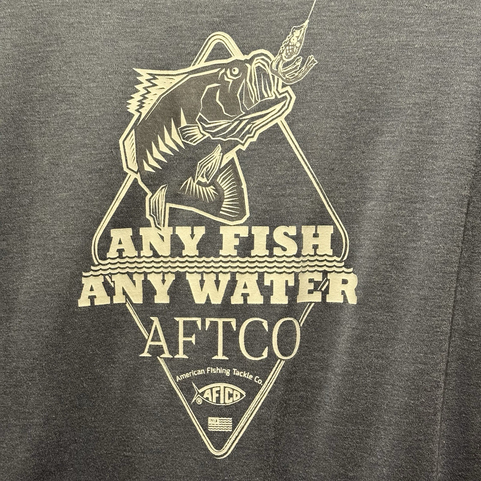 AFTCO Unisex Gray Short Sleeve T-shirt Size Medium Fishing Tackle Any Fish/Water gallery