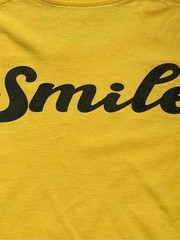 Vanguard VG XOG yellow smiley face graphic tee Size L