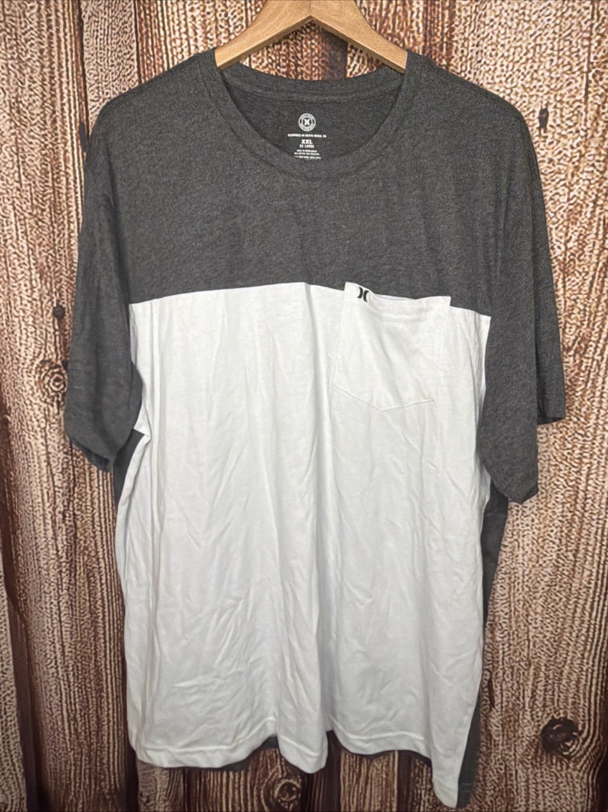Hurley Men's T-Shirt Charcoal Gray Short Sleeve One Pocket Blocked Size XXL gallery
