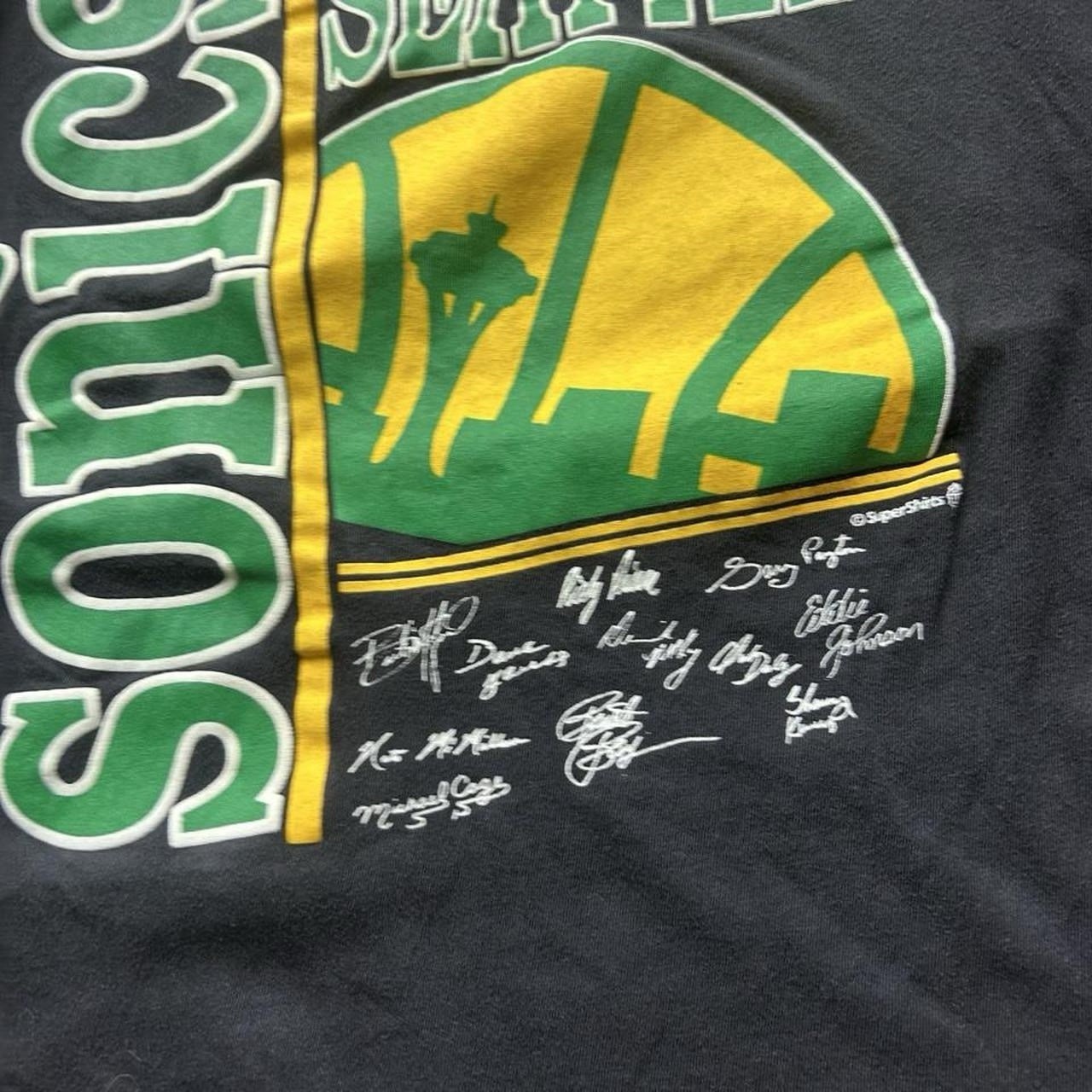90s vtg Seattle SuperSonics NBA Graphic Tee single-stitch black tee XL gallery