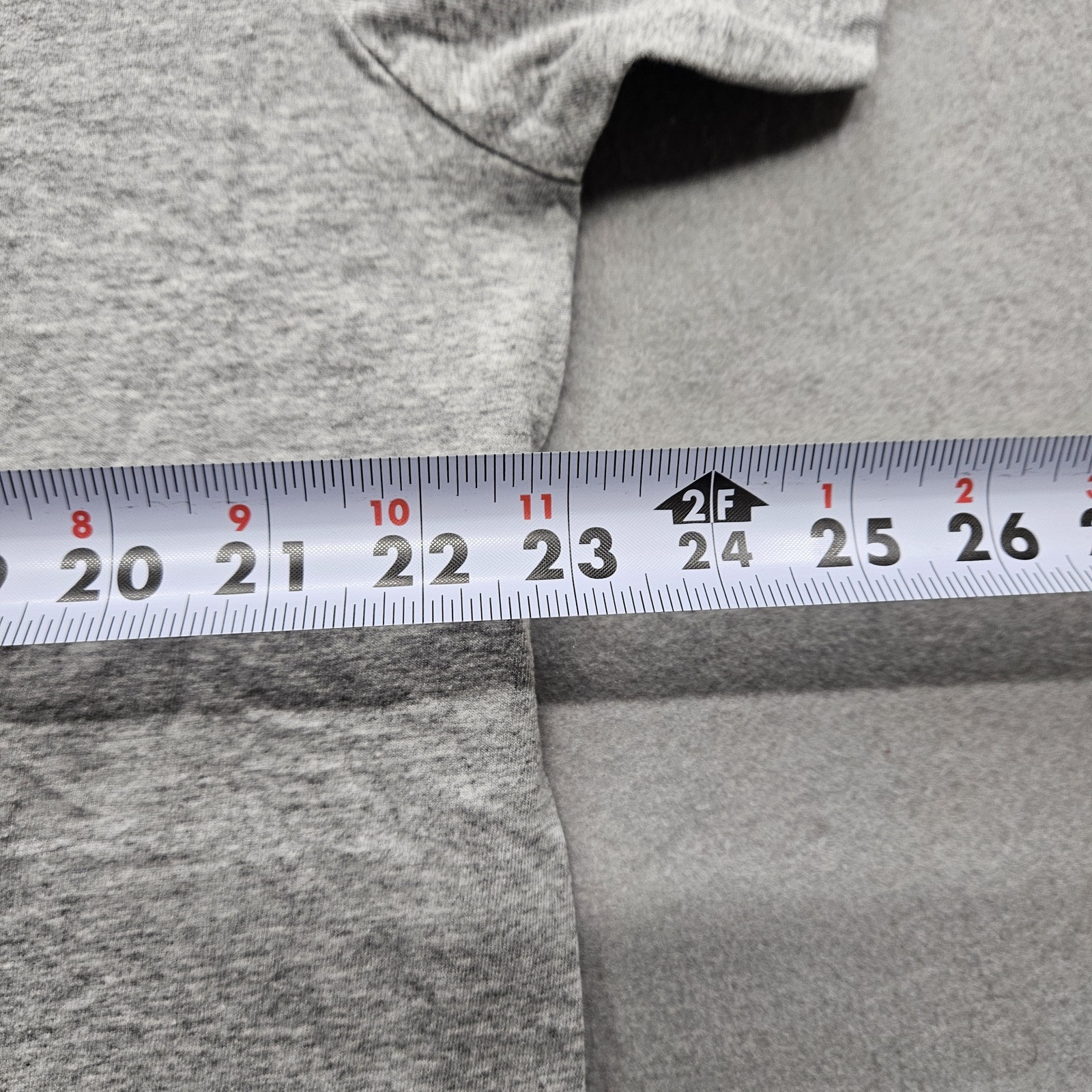 Delta Apparel Inc Men's XL Hakuna Matata Gray T-Shirt gallery