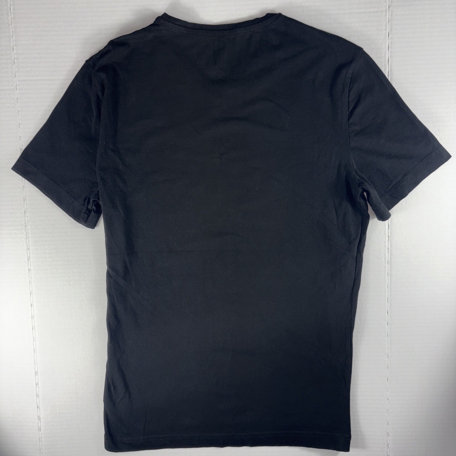 H&M Black V-Neck T-Shirt Men's Medium Regular Fit Short Sleeve New gallery