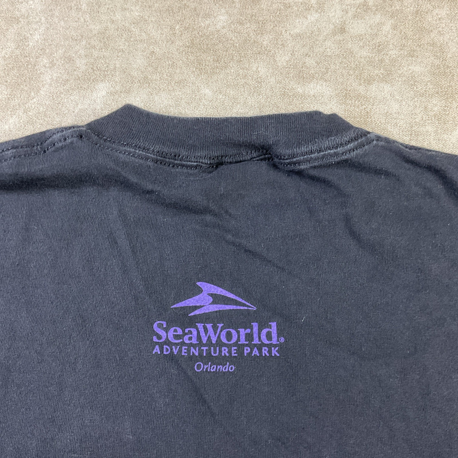 Vintage Seaworld Kraken T-Shirt Sz M Rollercoaster Parks Graphic Tee Y2K Dragon gallery