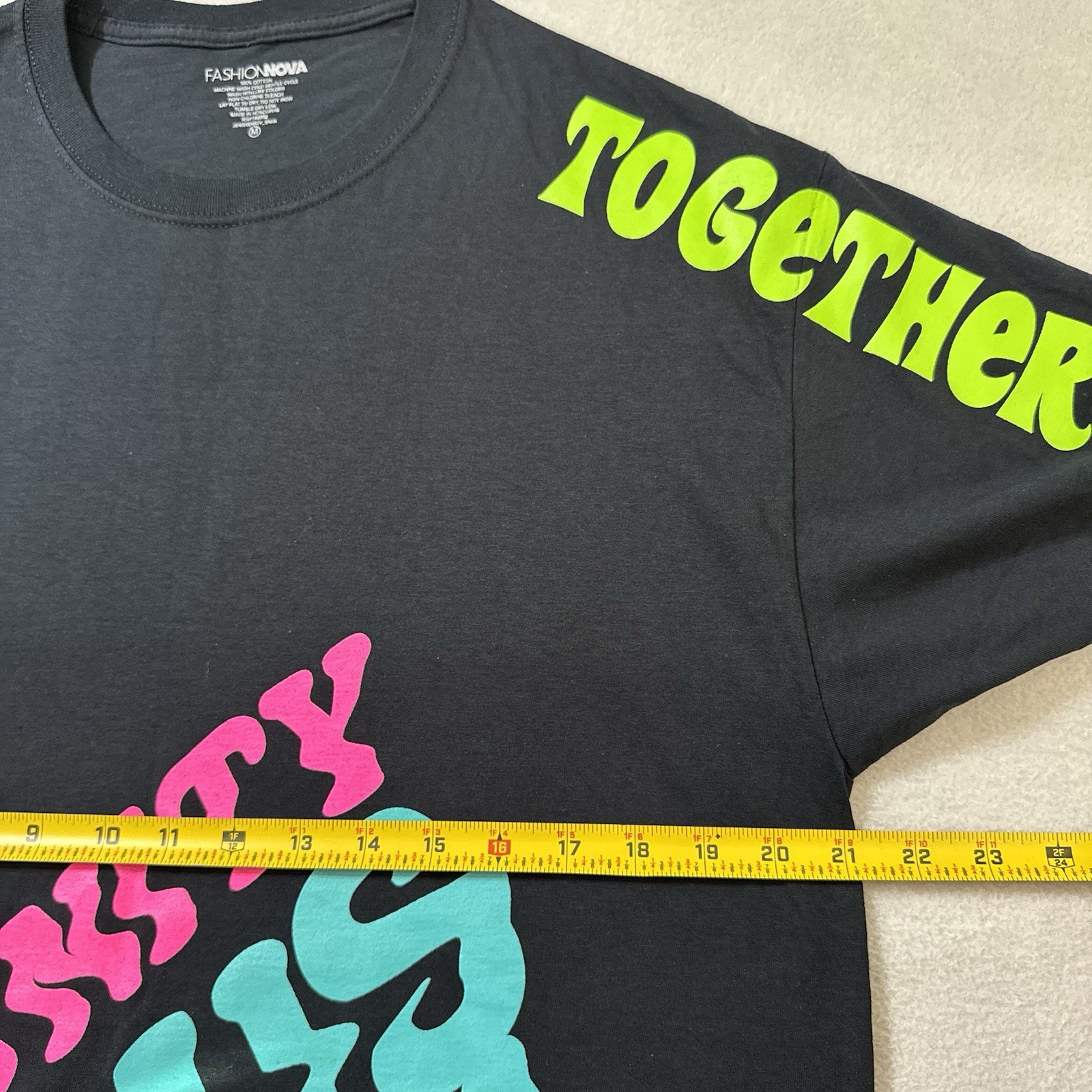 Men’s Graphic T-Shirt Medium Black Neon Smiley Face Unity Rave Streetwear NWOT gallery