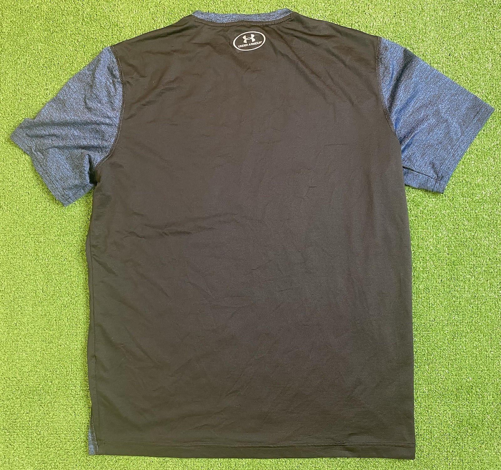 Under Armour T Shirt Mens Large Fitted Blue Heat Gear Polyester Loose Fit Gym gallery