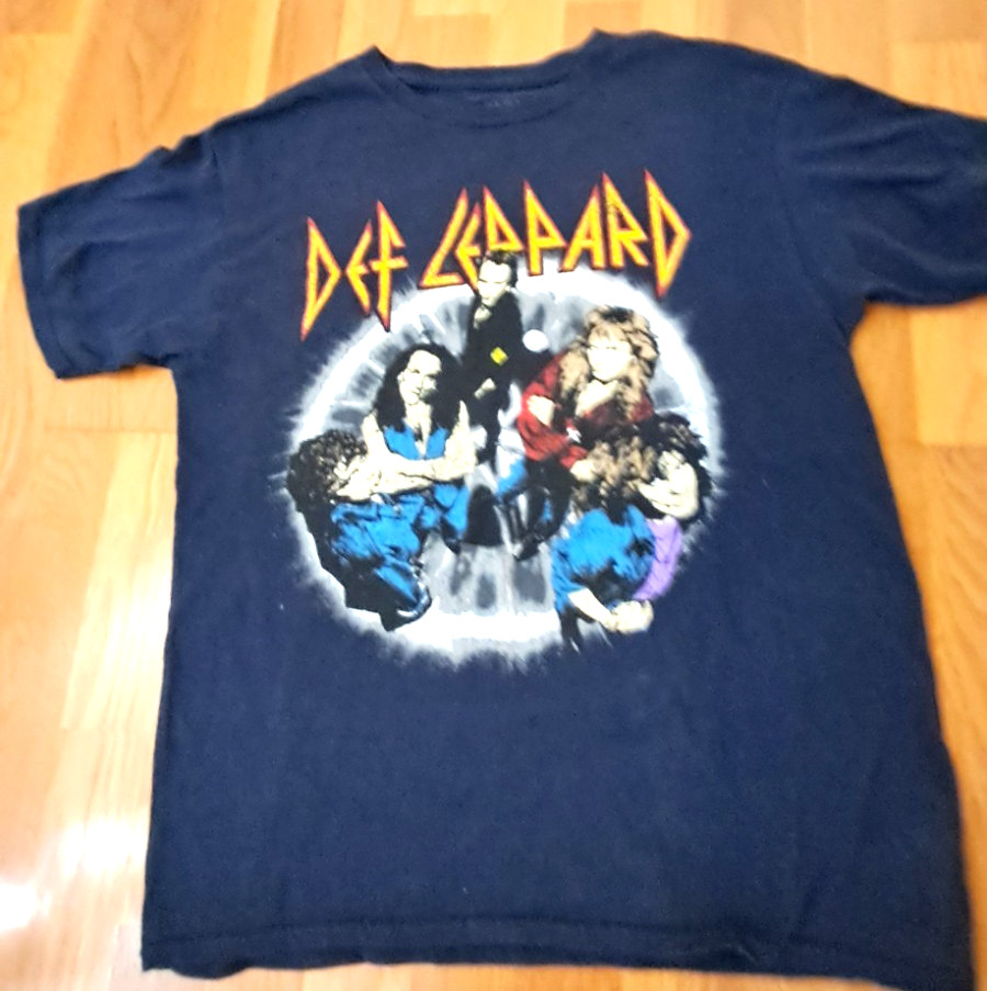 Def Leppard t shirt SZ S/M