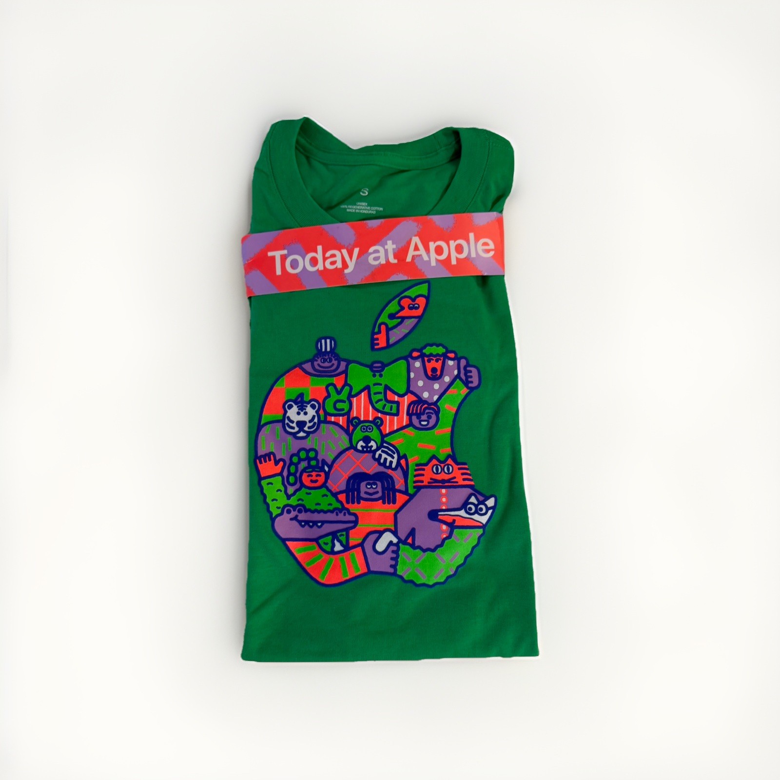 Apple Summer Camp T-shirt Small - Limited Edition 2025 BRAND NEW gallery
