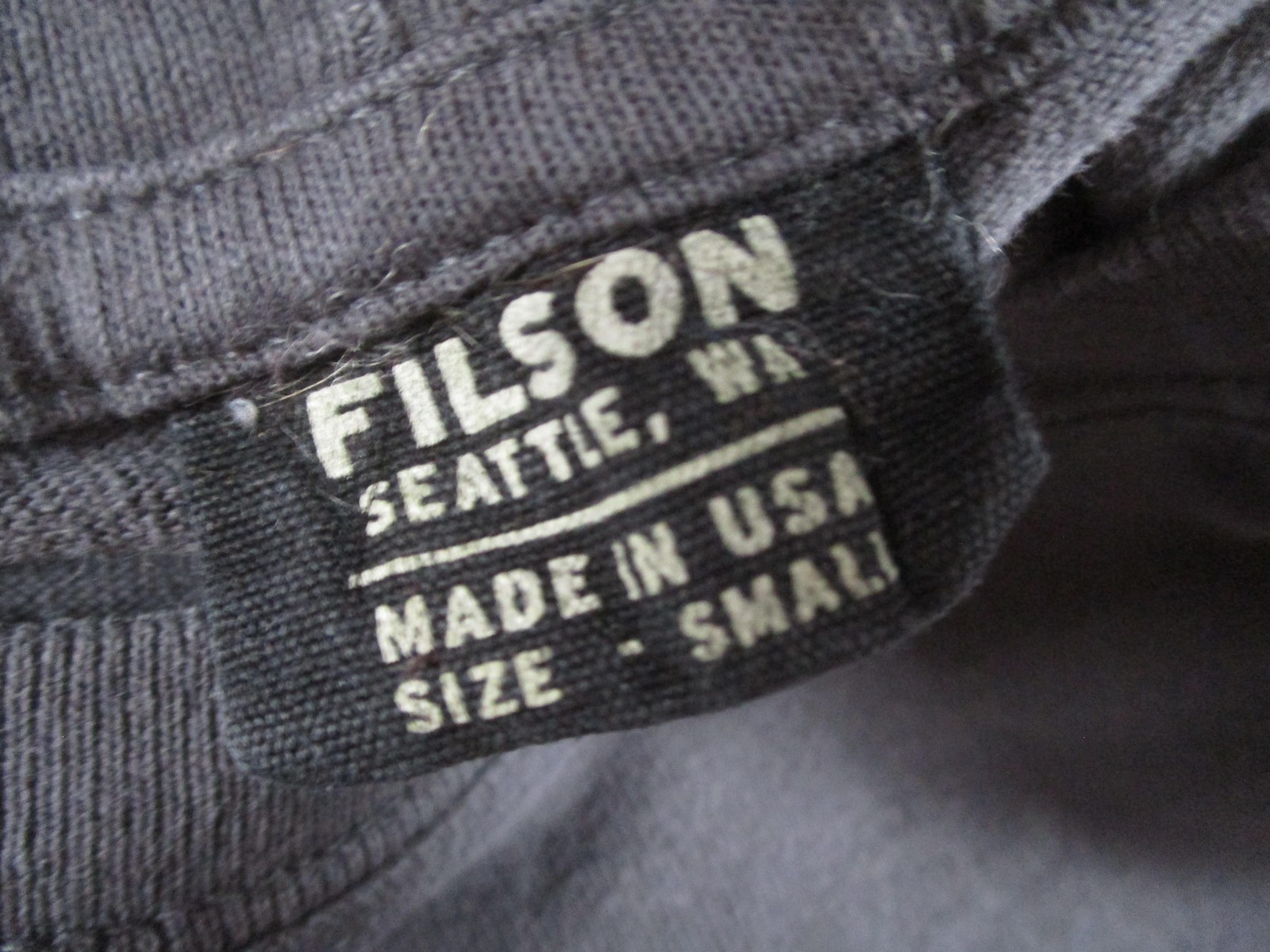 Filson Shirt Mens Small Gray Pocket Tee Crewneck Made In USA Workwear gallery