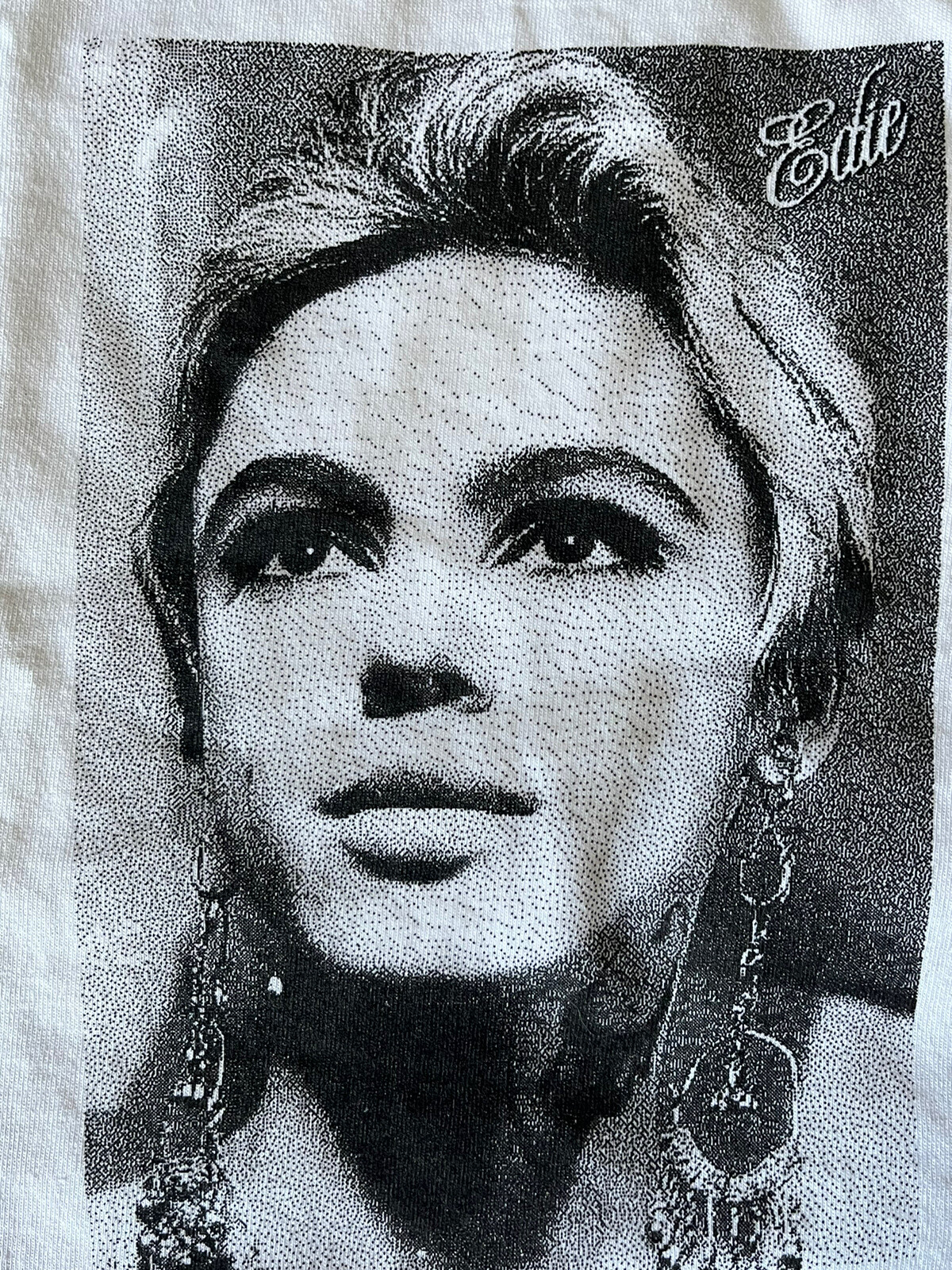 Margot Robi Beautiful Face Cotton Tee Size Medium ,hand Silk Screened gallery