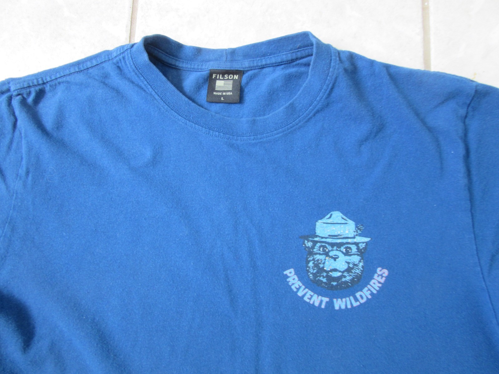 Filson Smokey the Bear T Shirt Front & Back / Made in USA Men's Sz L gallery