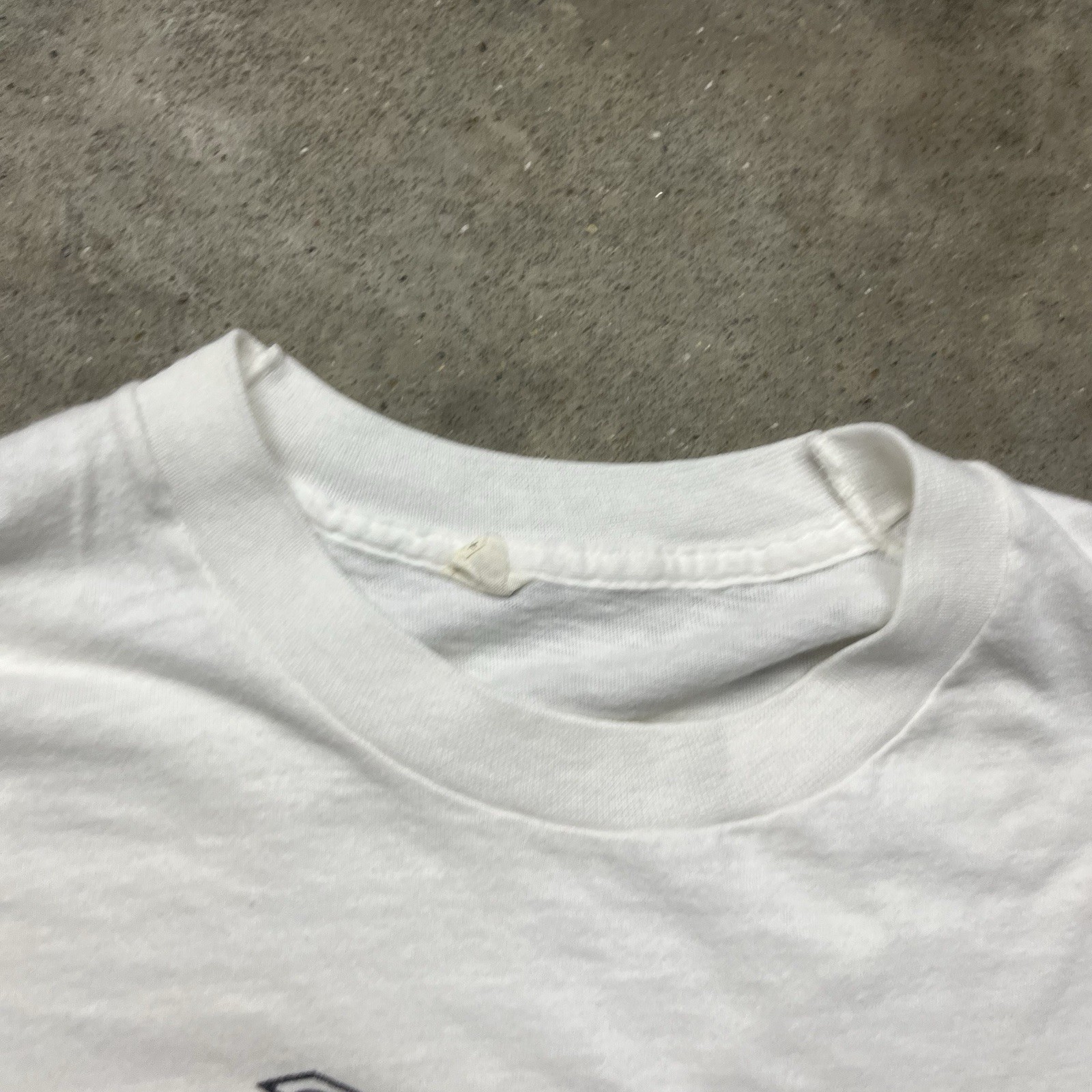 VTG 80s AIFS Study Abroad T Shirt M/L White Please Speak Slowly Funny Tourist gallery