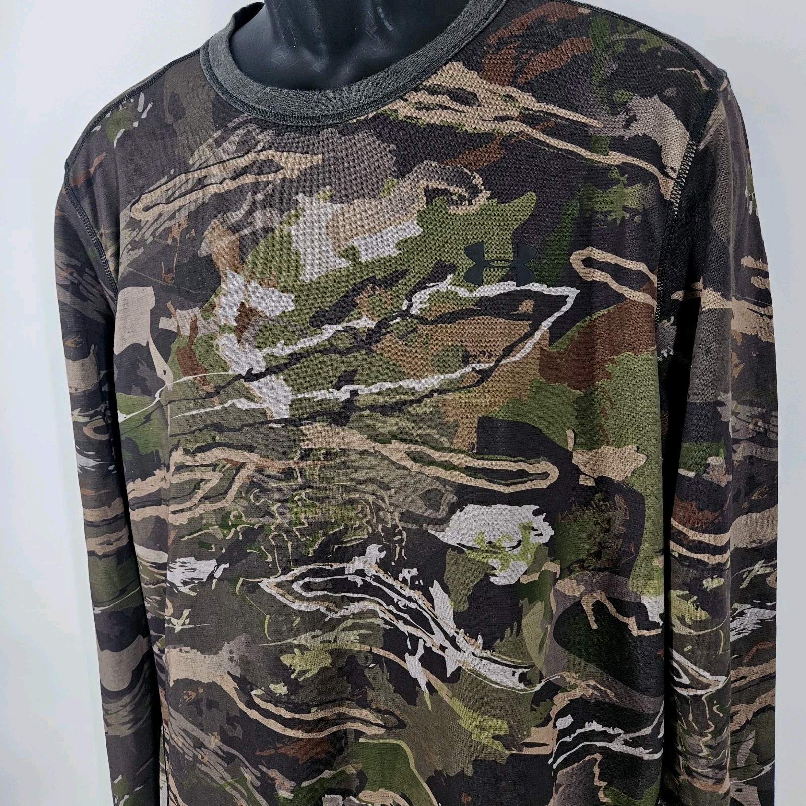 Under Armour Mid Season Kit Forest Camo Men’s Size Large Shirt Hunting Coldgear