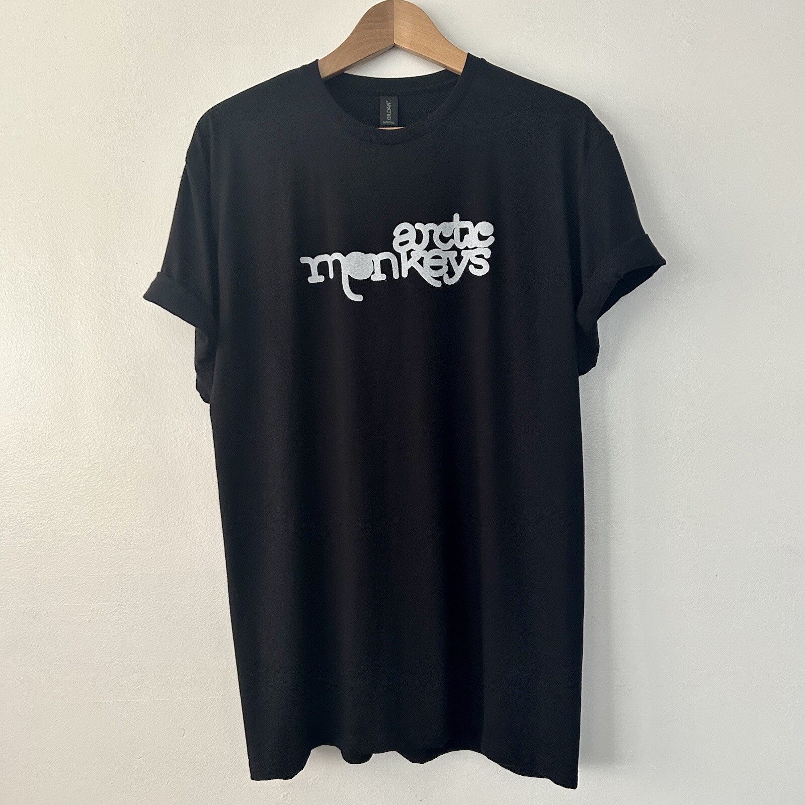 Arctic Monkeys T-Shirt 100% Lightweight Cotton NEW Black Mens Unisex Size S-XL gallery