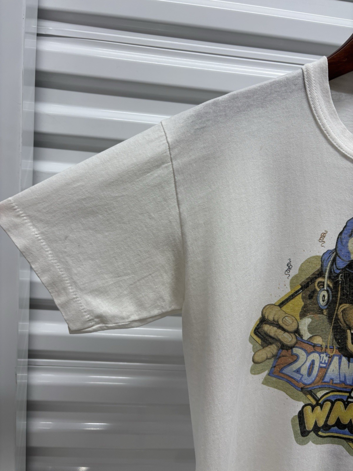 Vintage 80’s Philadelphia 93.3 WMMR 20th Anniversary Shirt gallery