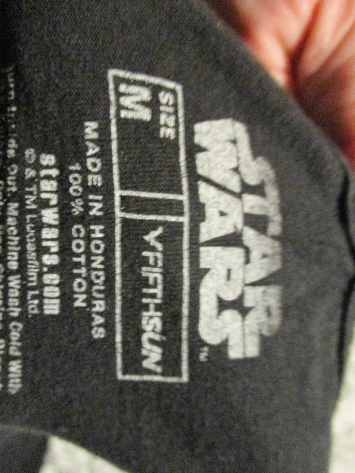 STAR WARS / FIFTH SUN BRAND T-SHIRT- MEDIUM LUKE SKYWALKER DARTH VADER R2D2 C3P0 gallery
