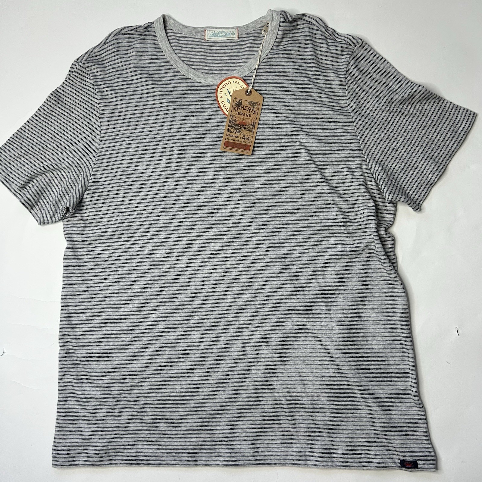 Faherty TShirt Men’s XXL Short Sleeve Vintage Chambray Cotton Modal Lightweight gallery