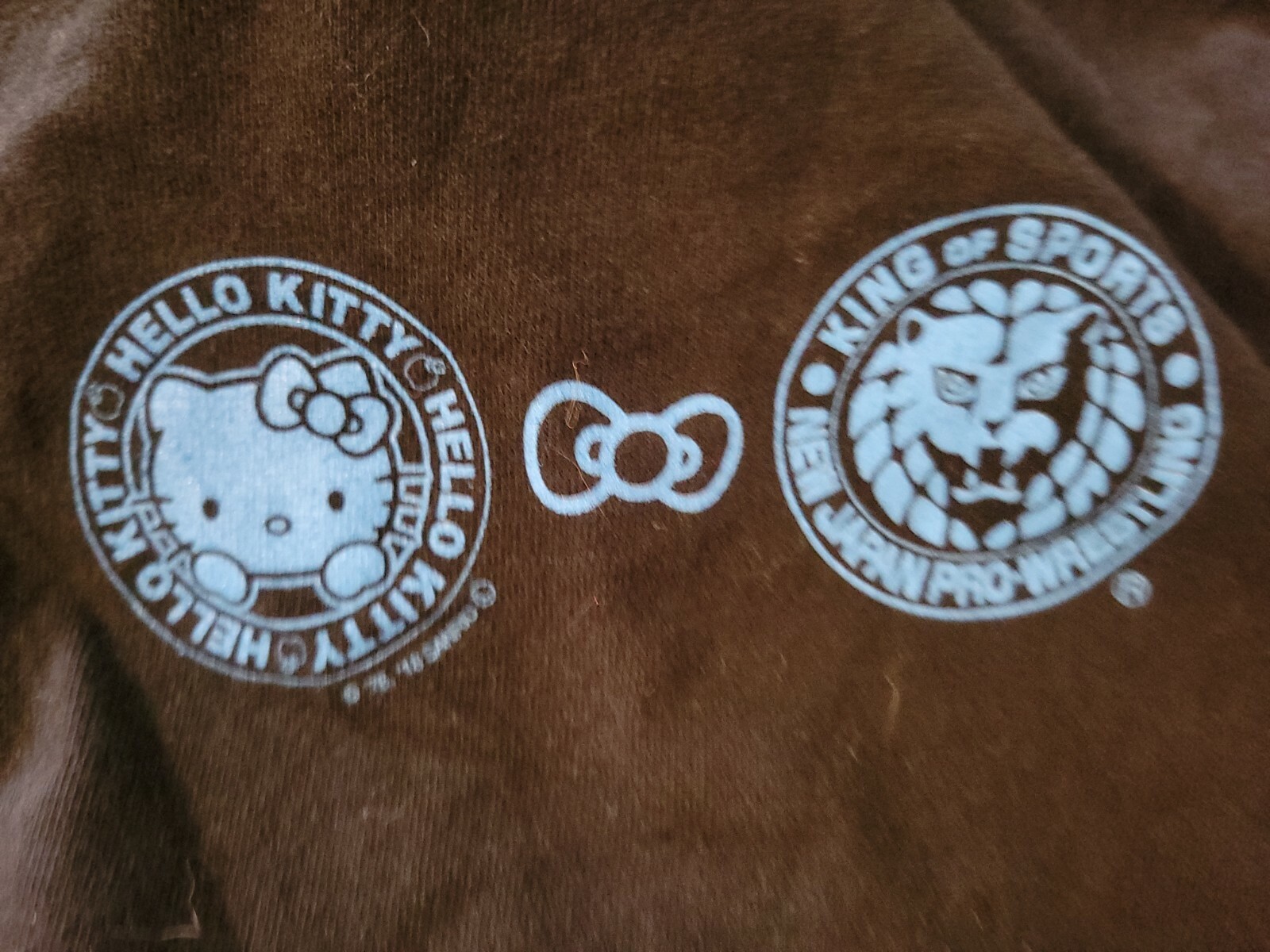 Hello Kitty x NJPW New Japan Pro Wrestling MSG Size M Medium WWE Wwf Aew gallery